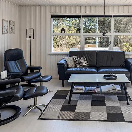 Beautiful In Henne With Sauna Holiday home